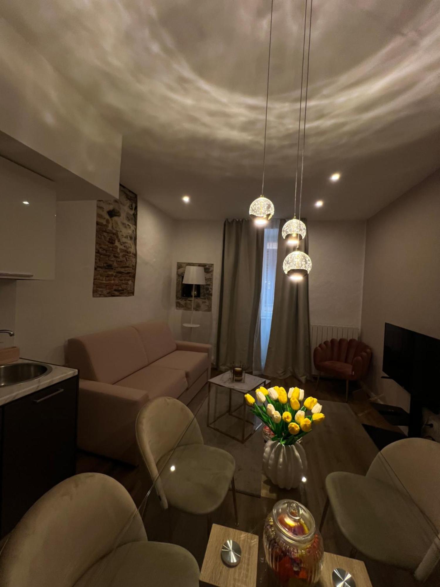 Residenza San Rocco "Suite Sul Lago" オルタ・サン・ジューリオ エクステリア 写真