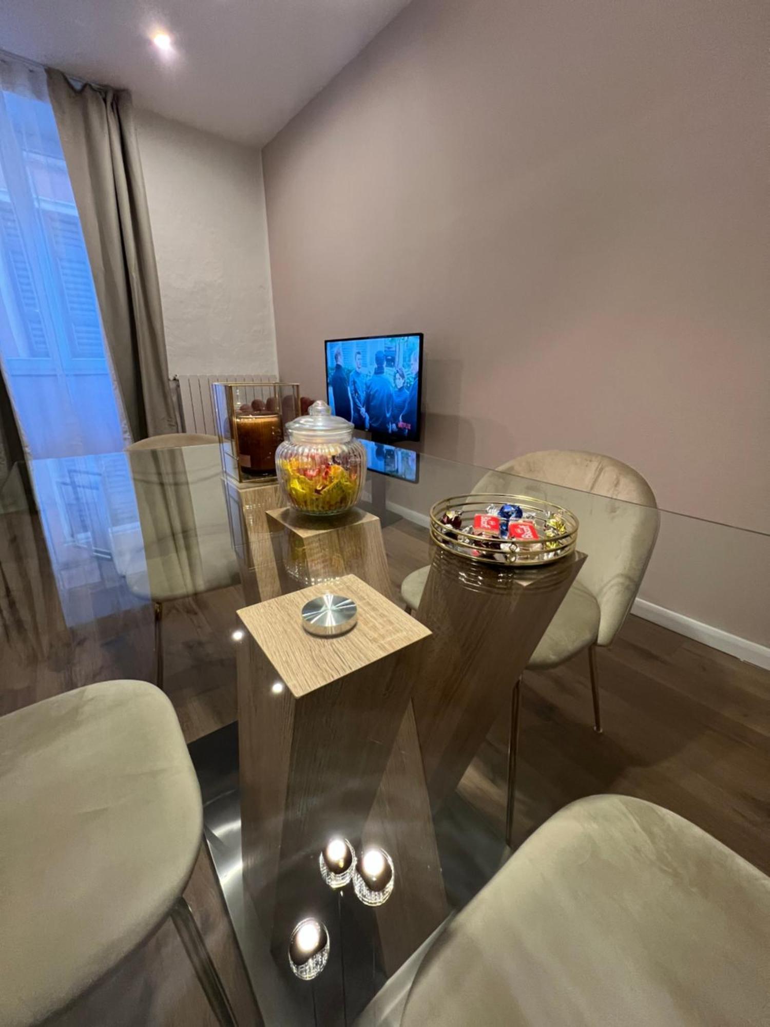 Residenza San Rocco "Suite Sul Lago" オルタ・サン・ジューリオ エクステリア 写真